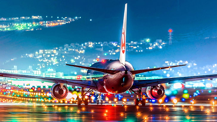 Book Flights During Peak Holiday Seasons